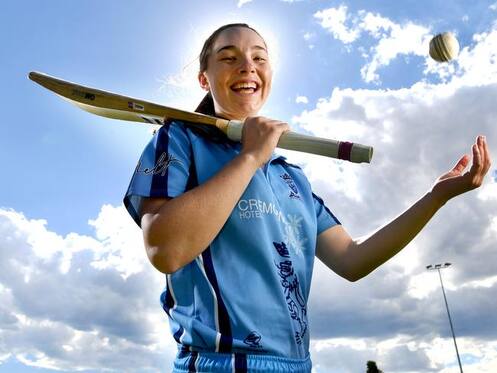 WBBL 8: Annie O’Neil extends her stay in Adelaide Strikers